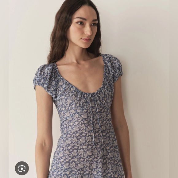 Doen Dresses & Skirts - Doen Sofia Floral Blue Maxi Dress